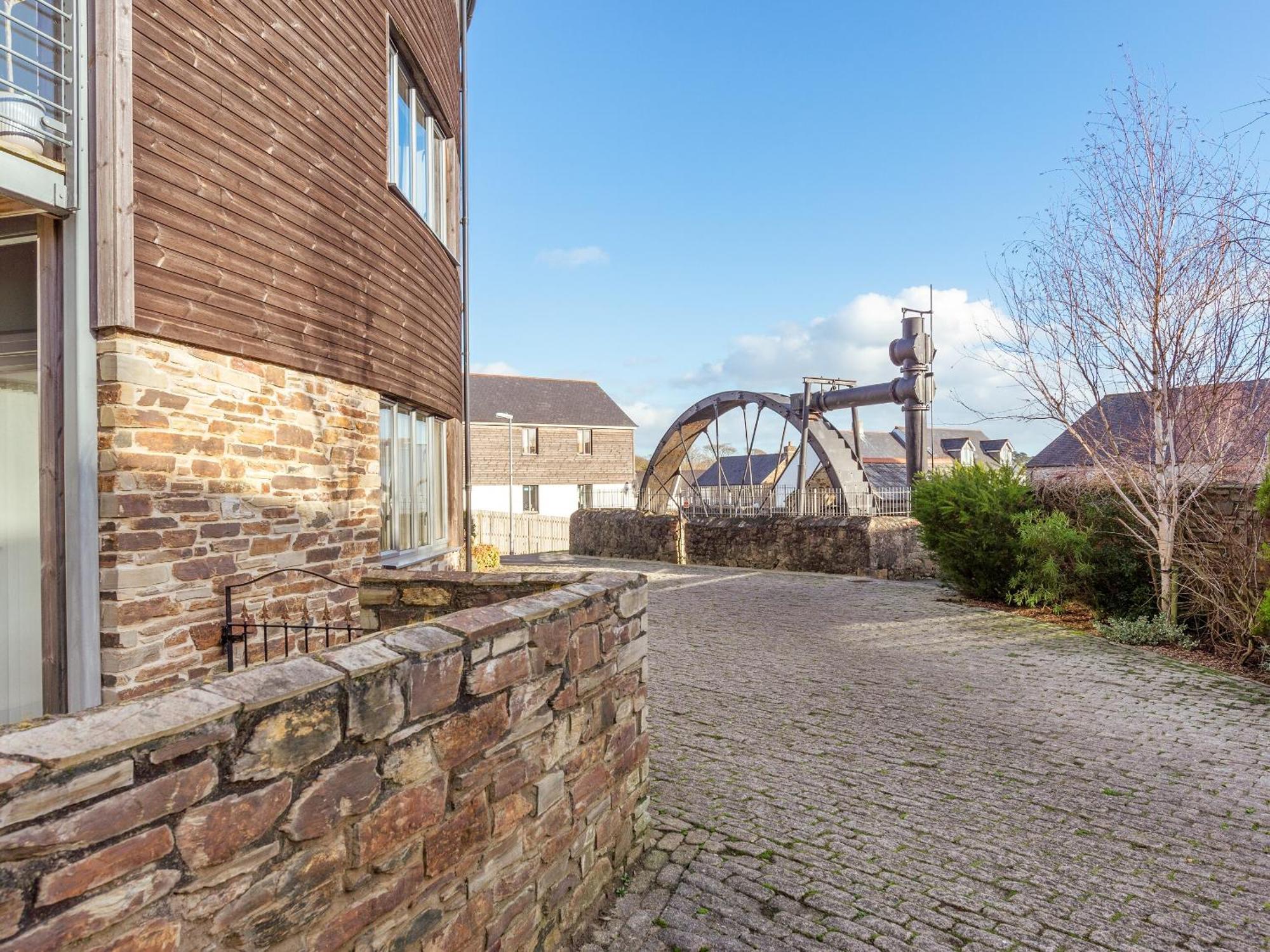 3 Waterwheel Apartment Charlestown  Bagian luar foto