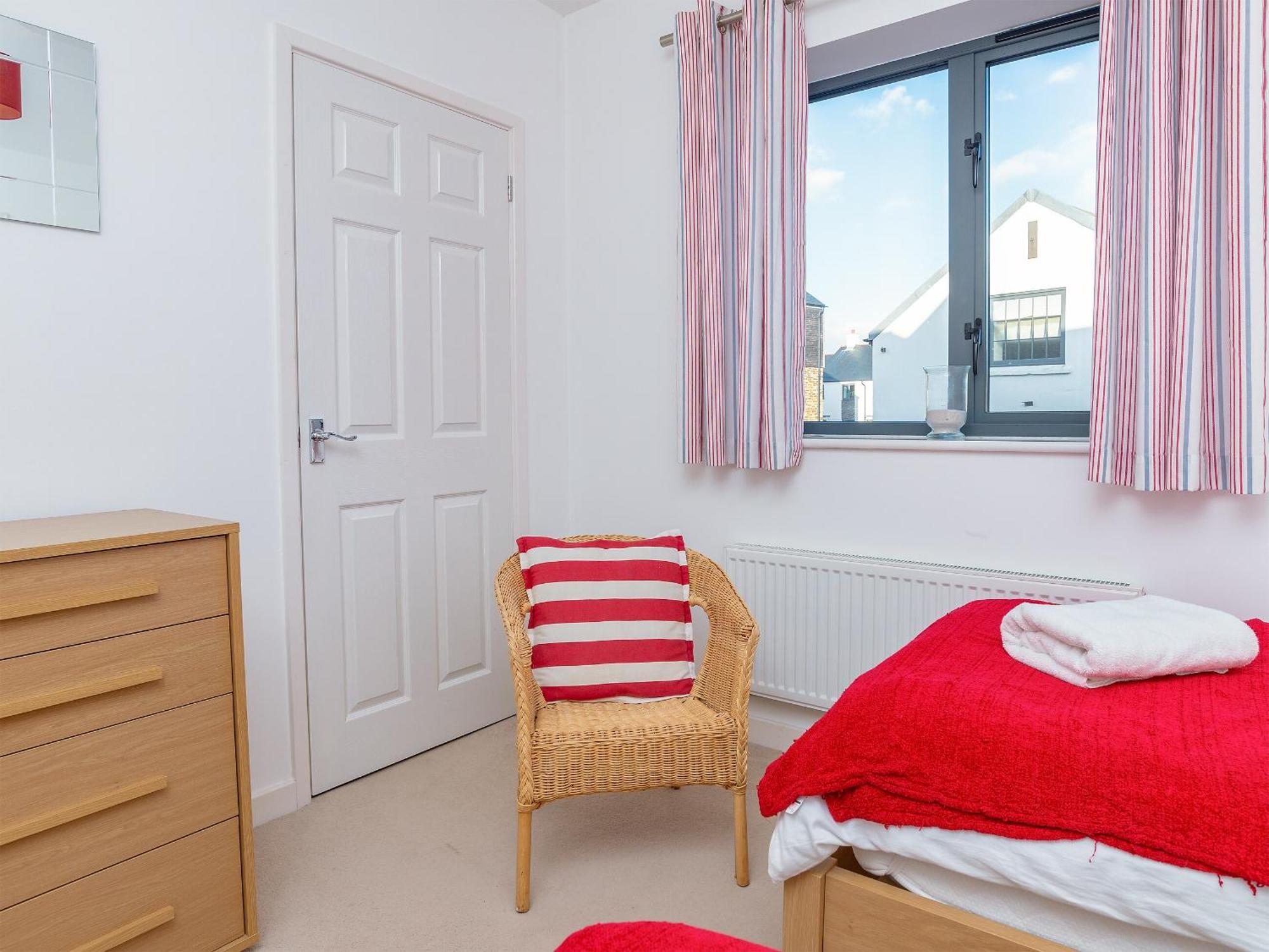 3 Waterwheel Apartment Charlestown  Bagian luar foto