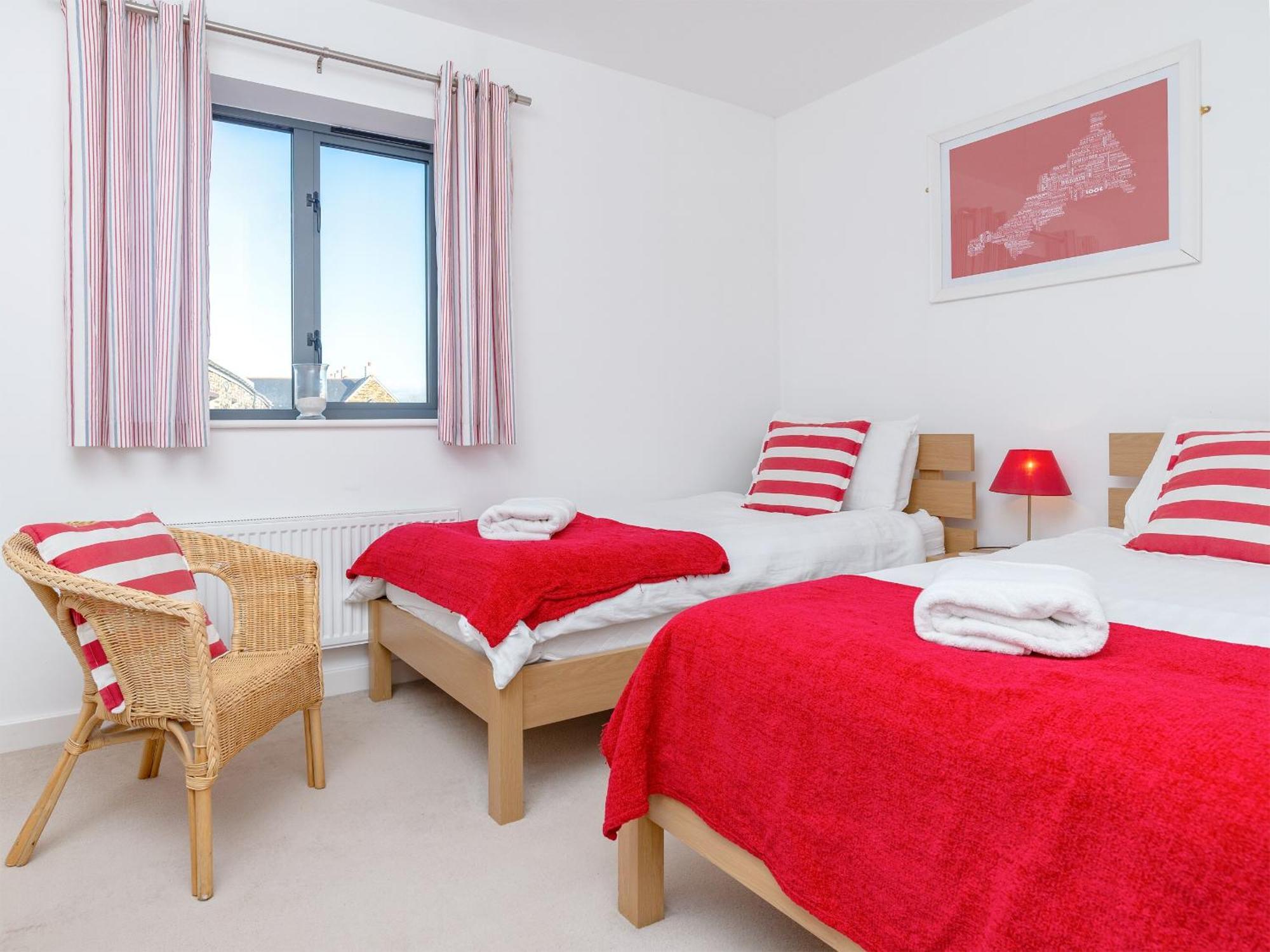 3 Waterwheel Apartment Charlestown  Bagian luar foto